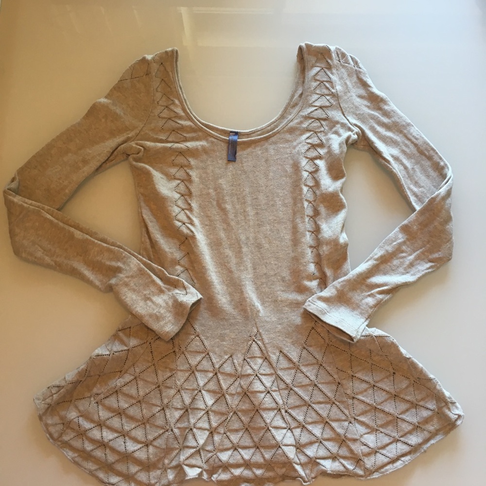 Free People M Grey Flared Hem Top